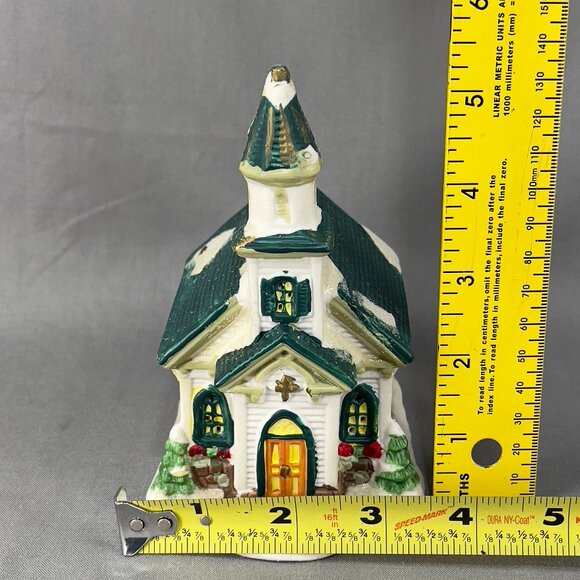 Cobblestone Corners Community Church Ceramic Christmas Village Holiday Decor Y2K - Picture 13 of 15